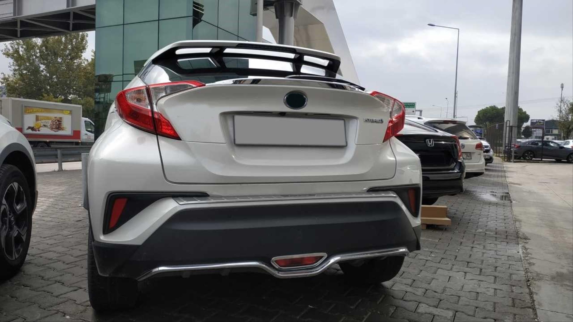C-HR 2016-2019 IÇIN UYUMLU ARKA TAMPON ALT ÇITASI NIKELAJ
