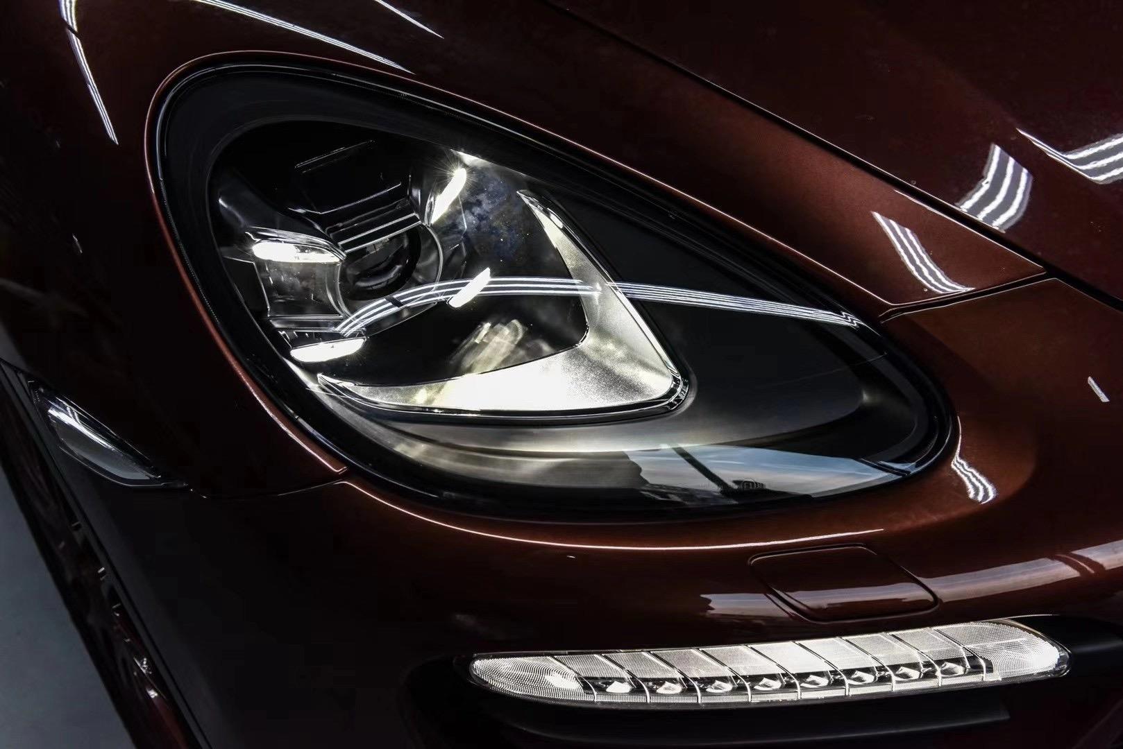 CAYENNE 2011-2014 IÇIN UYUMLU FACELIFT LED FAR (2018+ GÖRÜNÜM) 