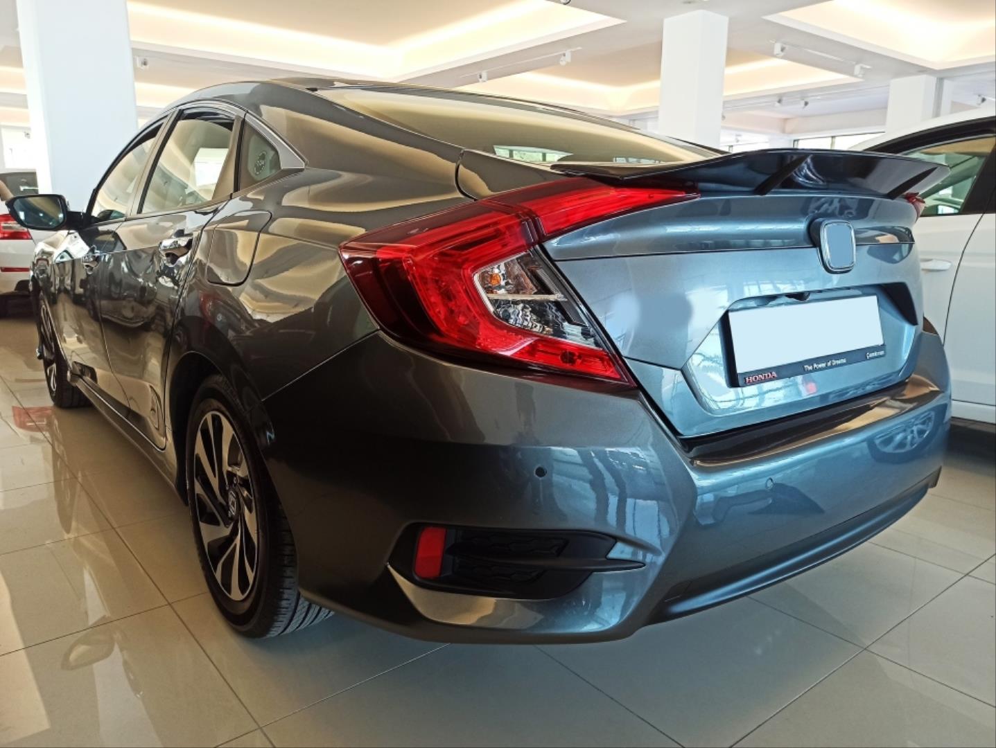 CIVIC FC5 2016-2020 IÇIN UYUMLU DTO MODEL SPOILER (PARLAK SİYAH) 
