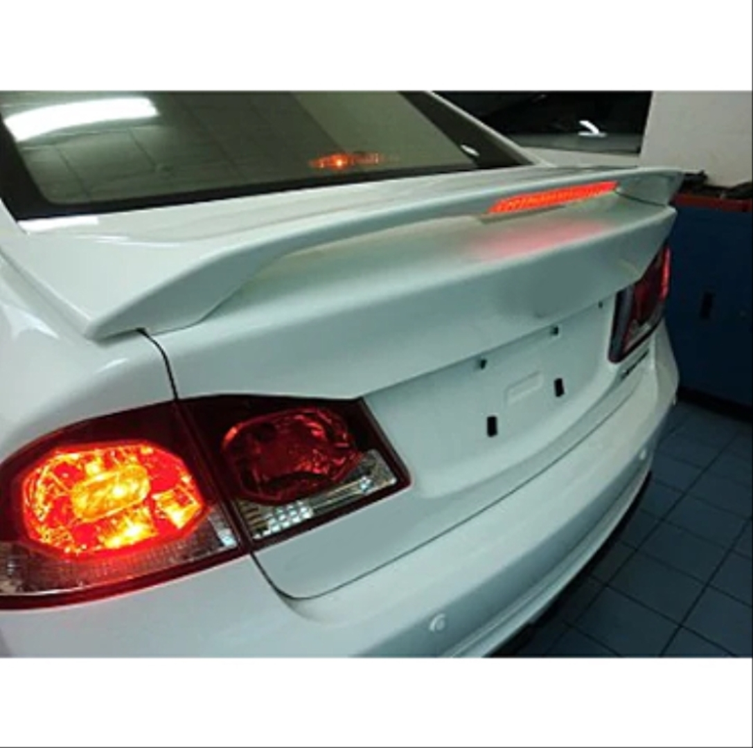 CIVIC FD6 2006-2012 IÇIN UYUMLU ISIKLI SPOILER (BOYASIZ)