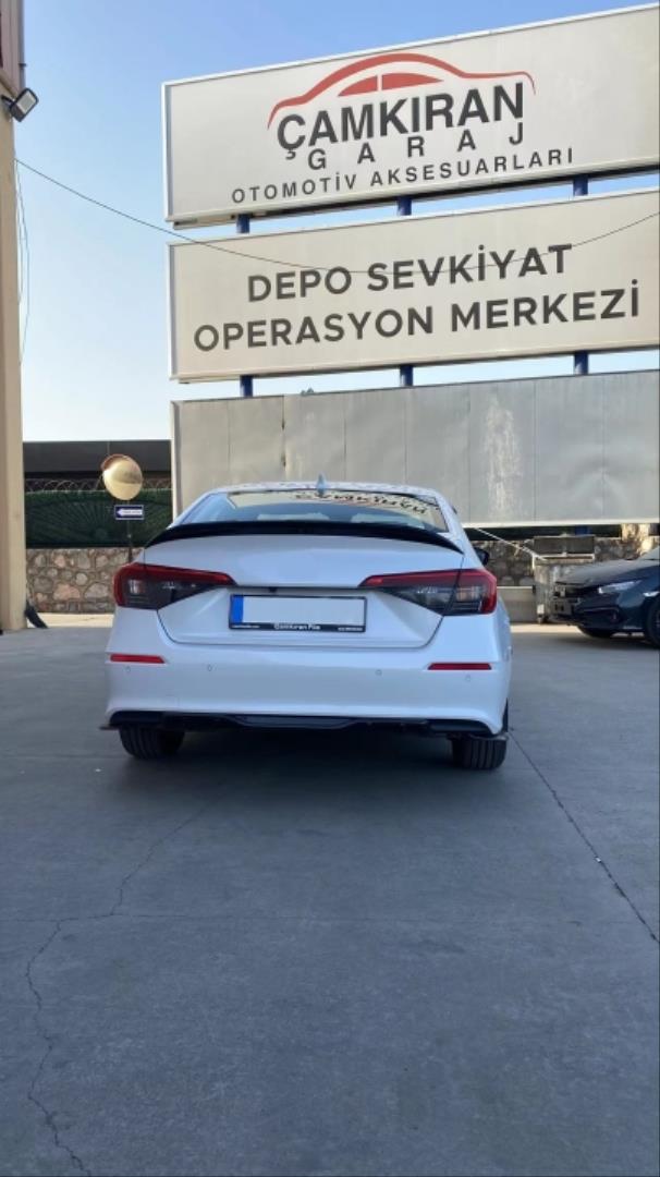 CIVIC FE1 2022 IÇIN UYUMLU  AERO DIFÜZÖR - PIANO BLACK  