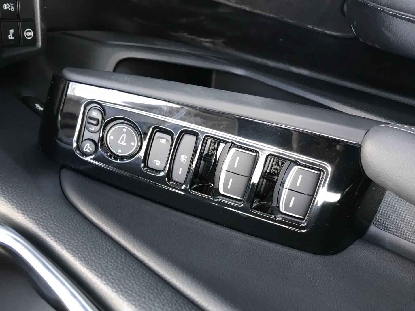CIVIC FE1 2022 IÇIN UYUMLU  CAM DUGME KAPLAMA - PIANO BLACK 