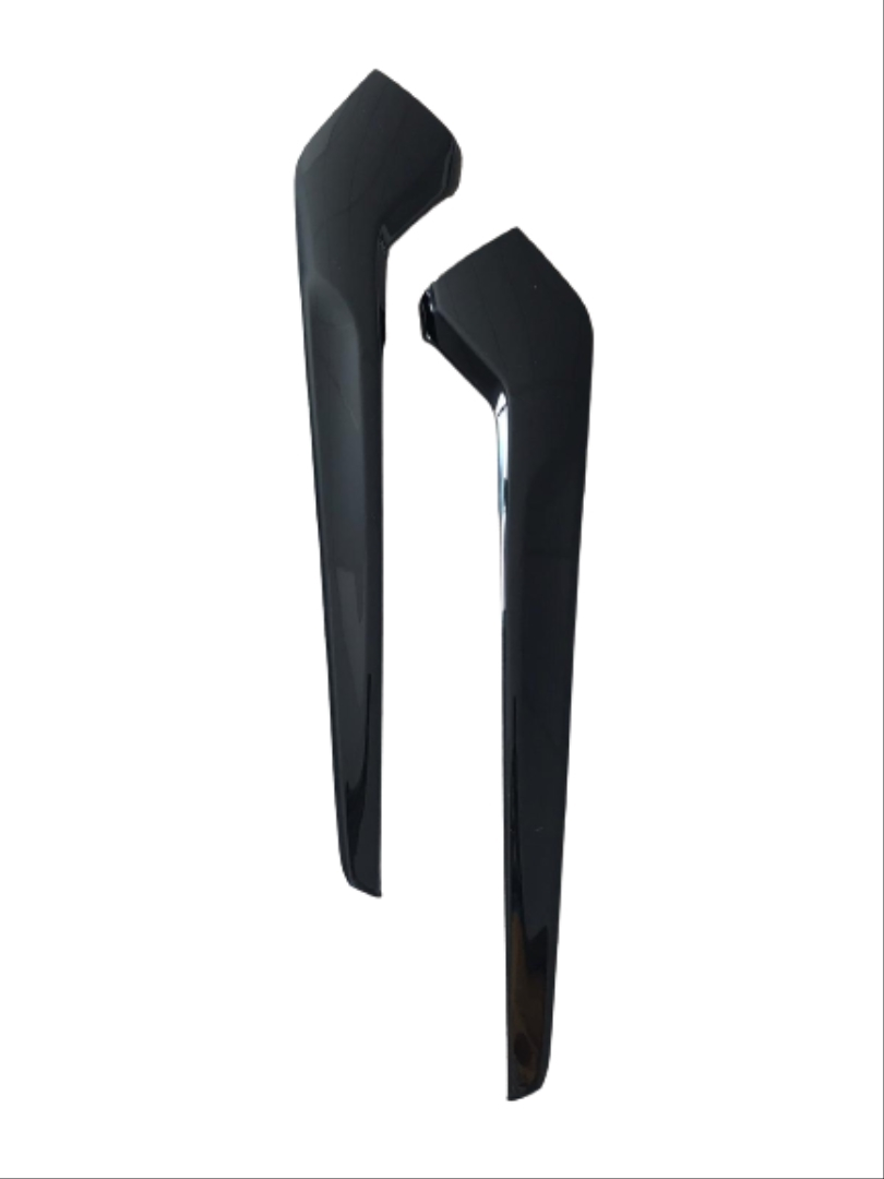 CIVIC FE1 2022 IÇIN UYUMLU  VITES KENAR KAPLAMA 2 PARÇA - PIANO BLACK 