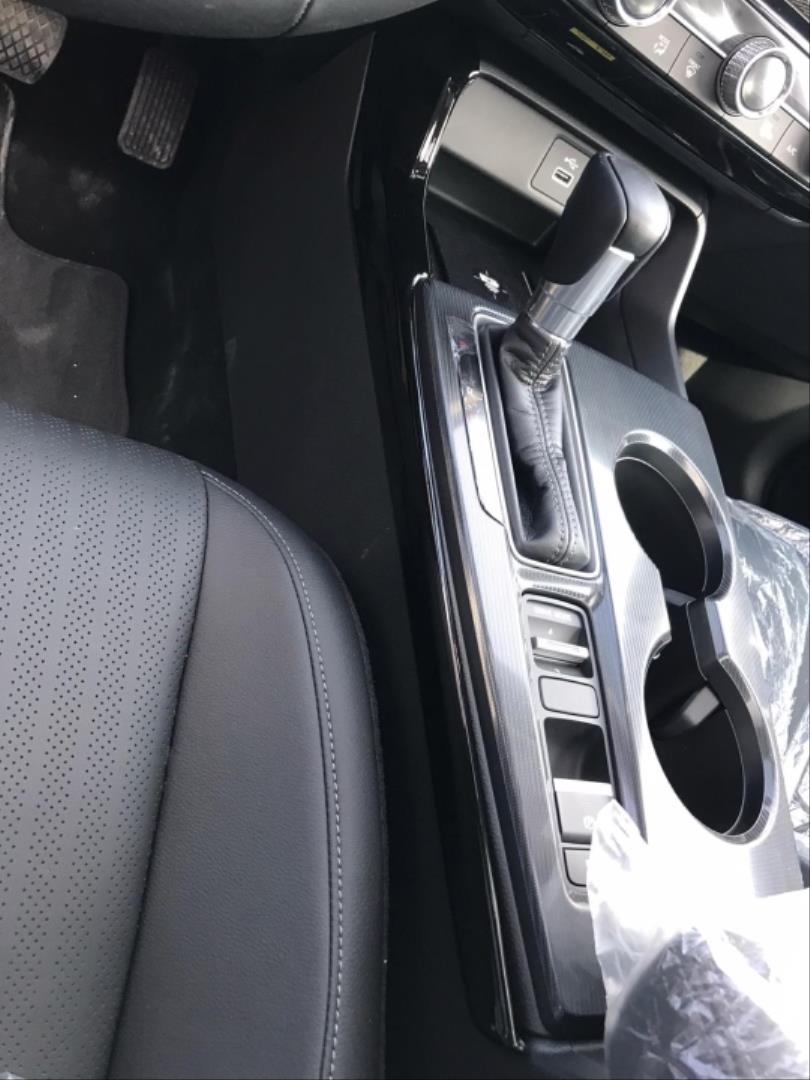 CIVIC FE1 2022 IÇIN UYUMLU  VITES KENAR KAPLAMA 2 PARÇA - PIANO BLACK 