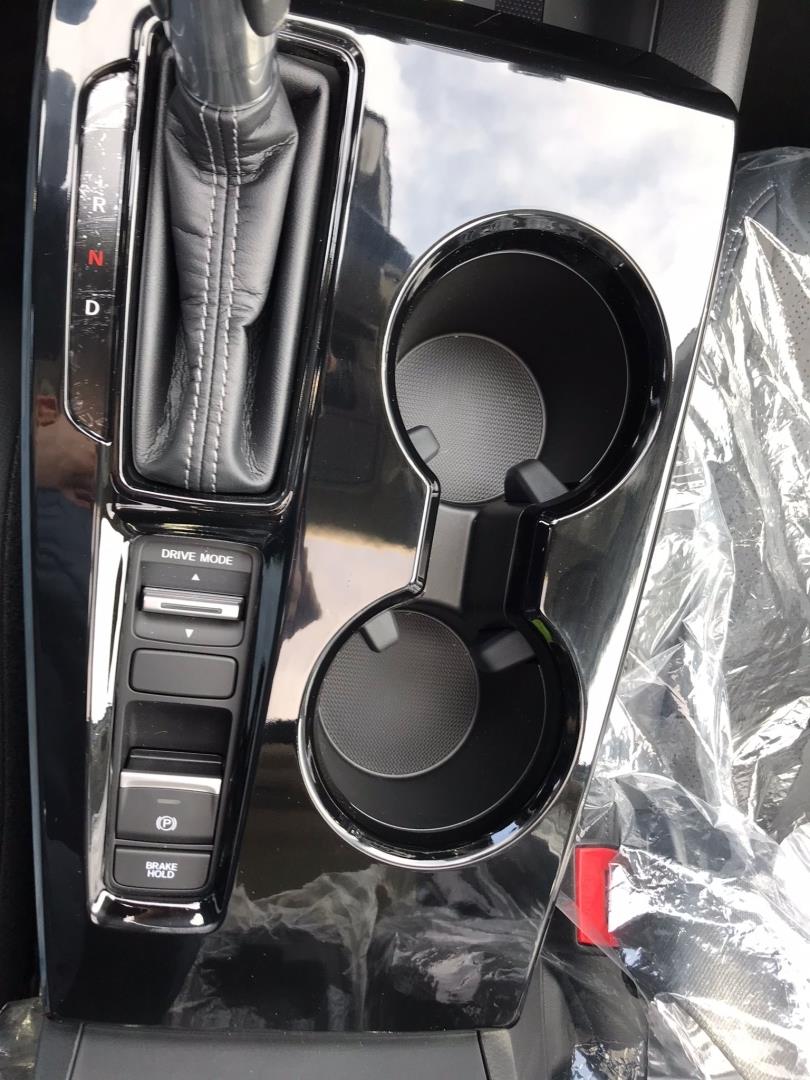 CIVIC FE1 2022 IÇIN UYUMLU  VITES KONSOL KAPLAMA -PIANO BLACK 