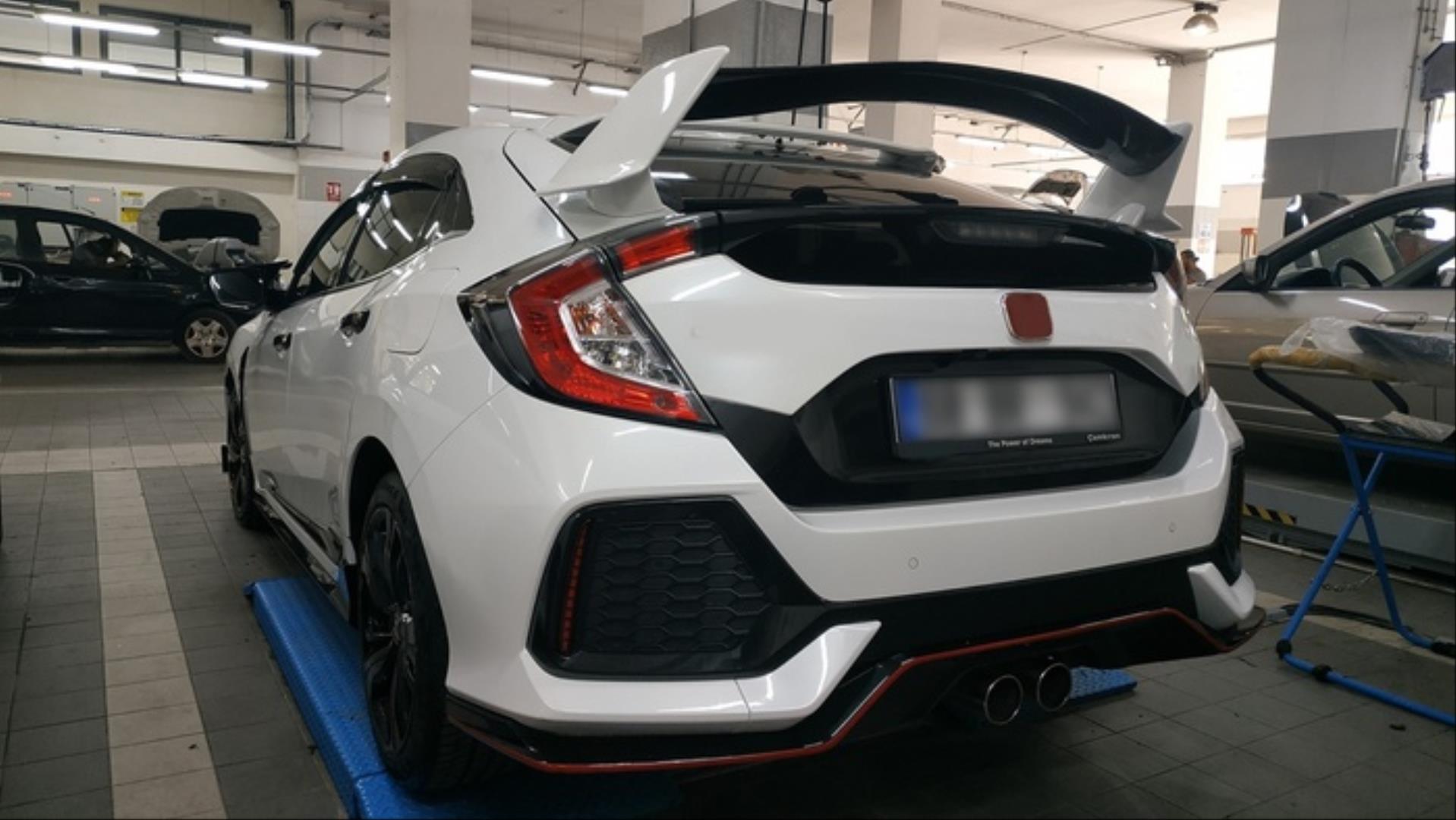 CIVIC FK7 IÇIN UYUMLU TYPE-R SPOILER (BOYASIZ) 