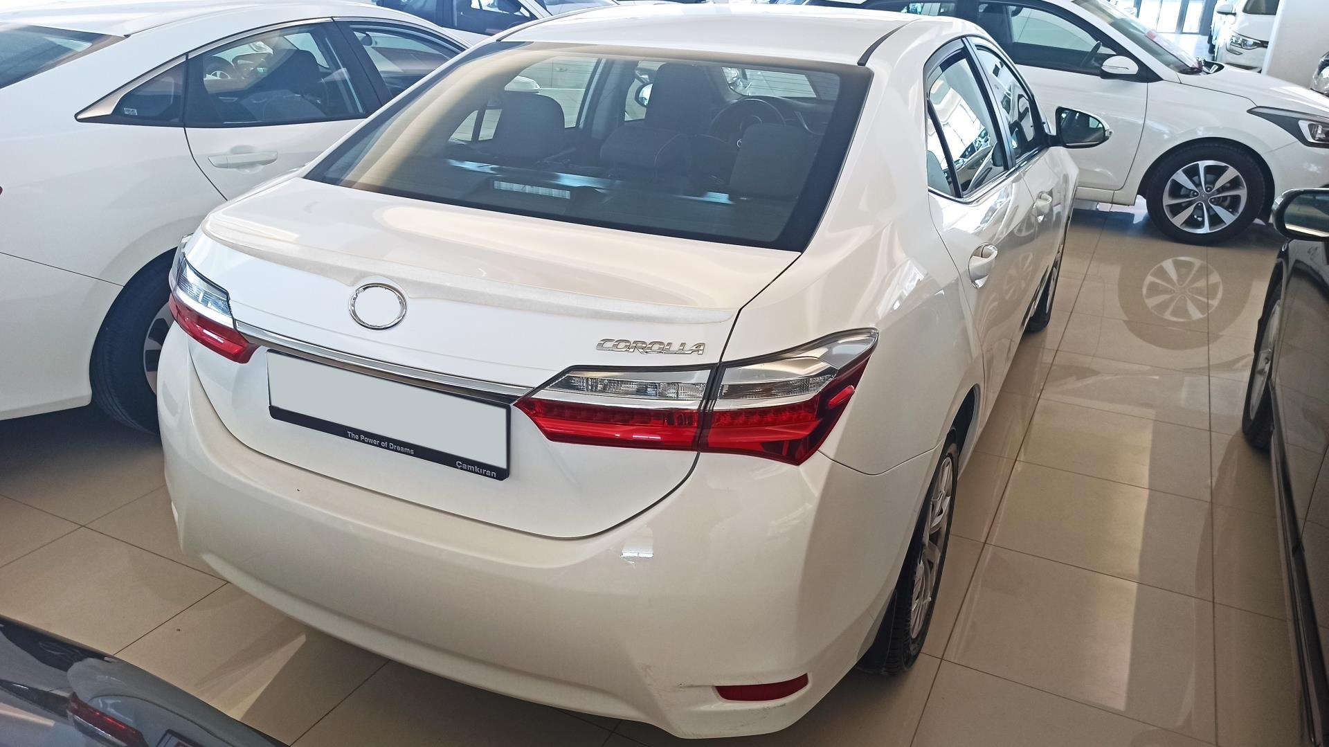 COROLLA 2014-2018 IÇIN UYUMLU WING SPOILER (BOYASIZ)