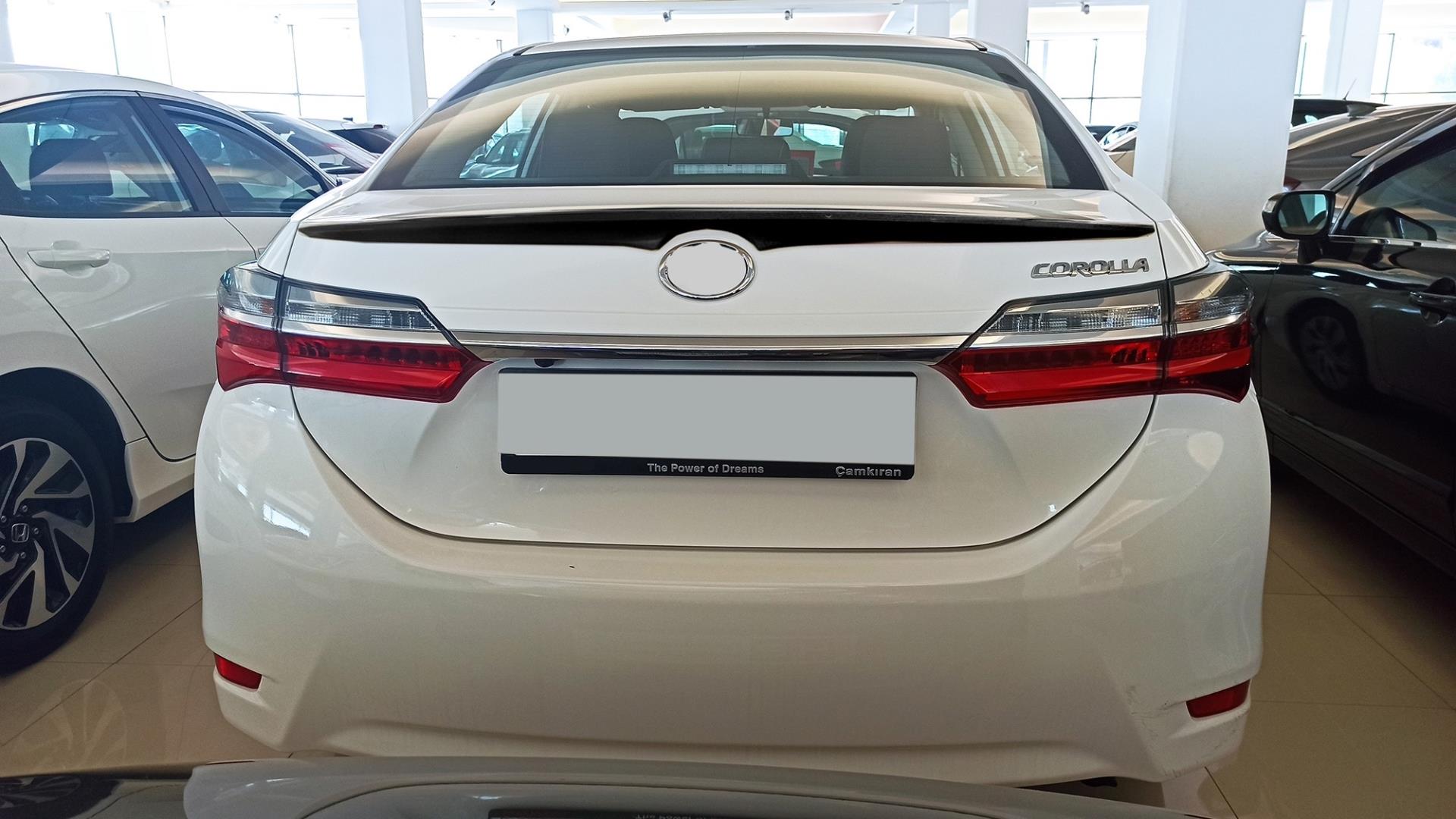 COROLLA 2014-2018 IÇIN UYUMLU WING SPOILER (BOYASIZ)