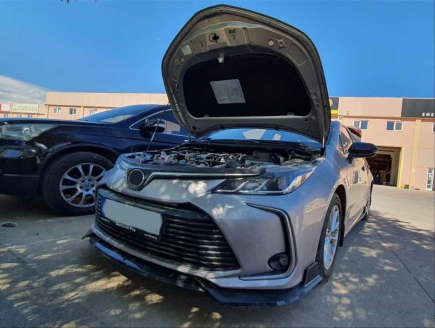 COROLLA 2019+ IÇIN UYUMLU KAPUT IZOLATÖRÜ (AB STANDARTINA UYGUN)