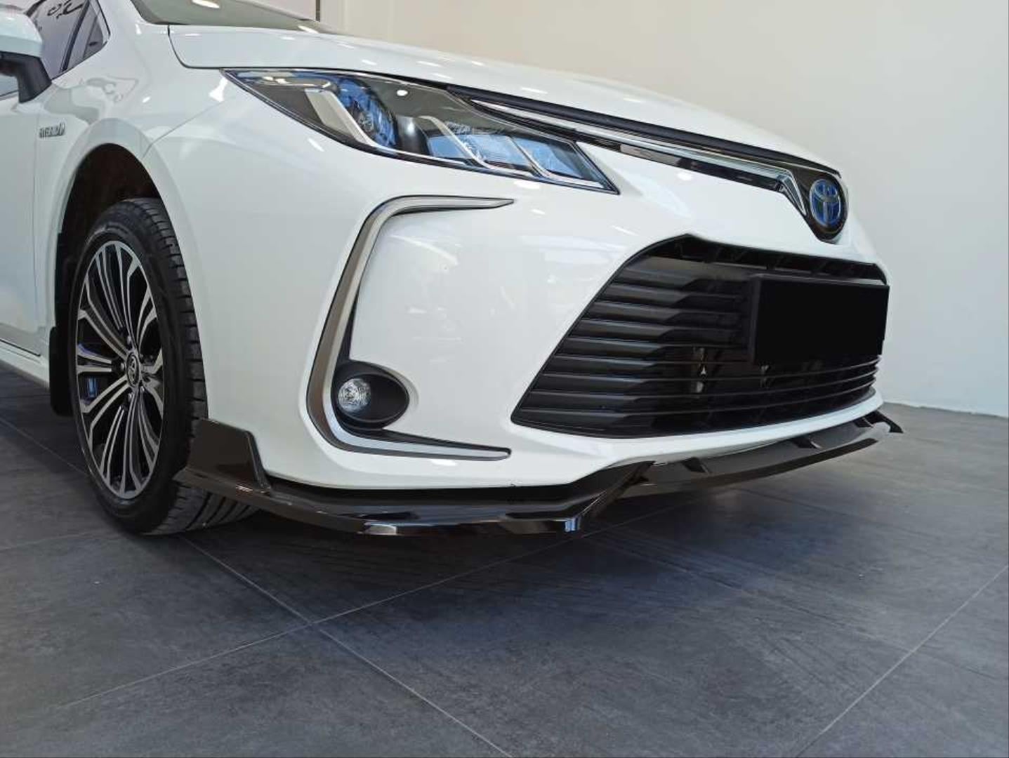 COROLLA 2019+ IÇIN UYUMLU ÖN LIP