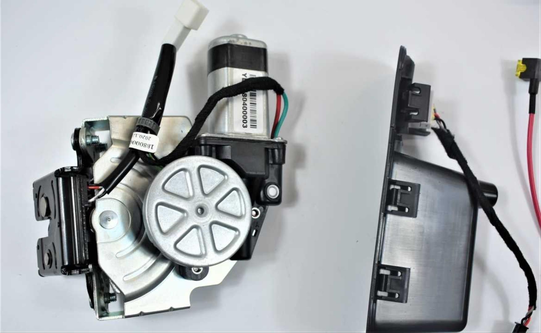 CR-V 2017+ IÇIN UYUMLU  ELEKTRIKLI BAGAJ AÇMA 