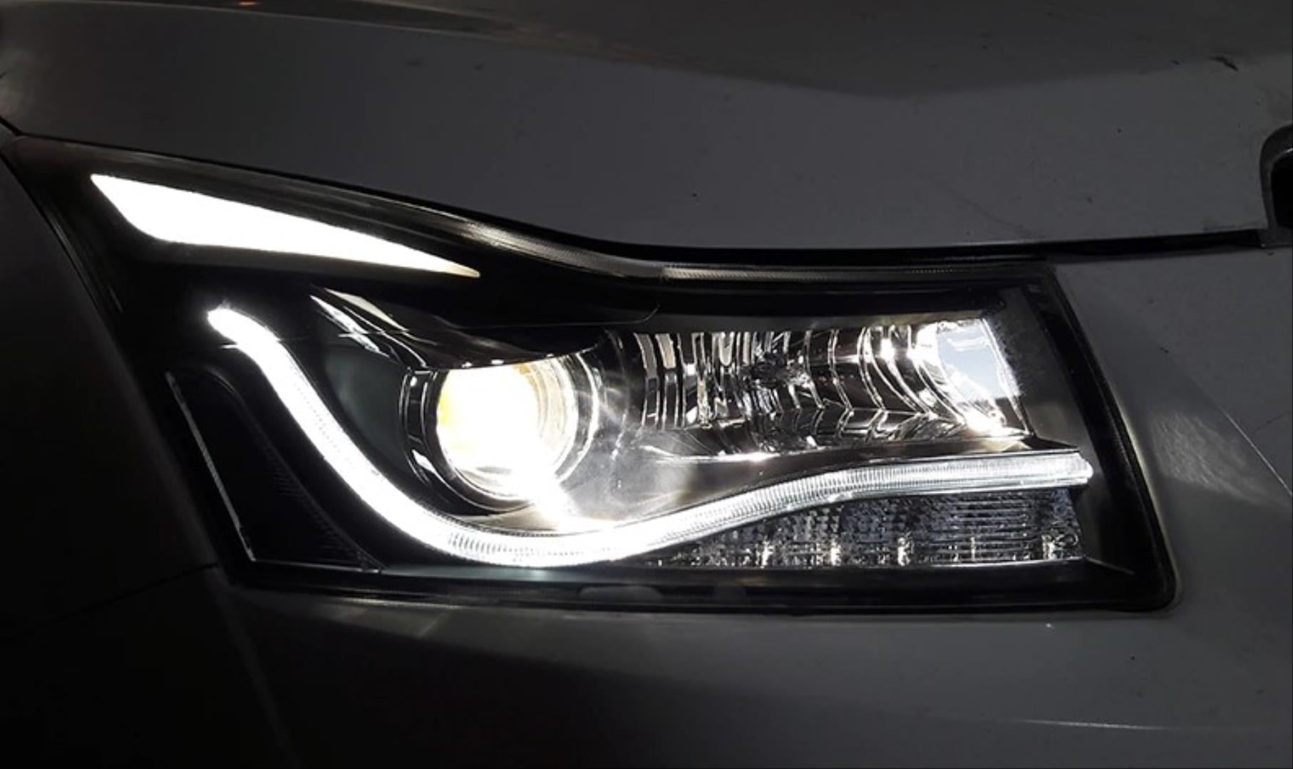CRUZE RS LED FAR 2009-2014 