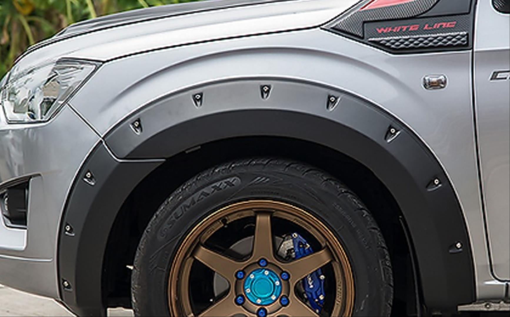 D-MAX IÇIN UYUMLU 2020+ ÇAMURLUK KABARTMA (DODIK) (PP ENJEKSIYON) 