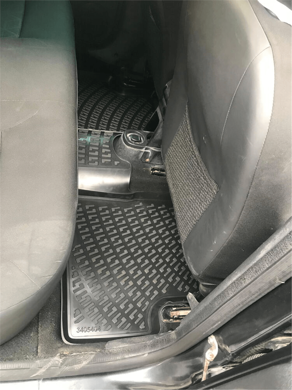 Dacia Duster 2009-2017 Havuzlu Paspas | 4x2