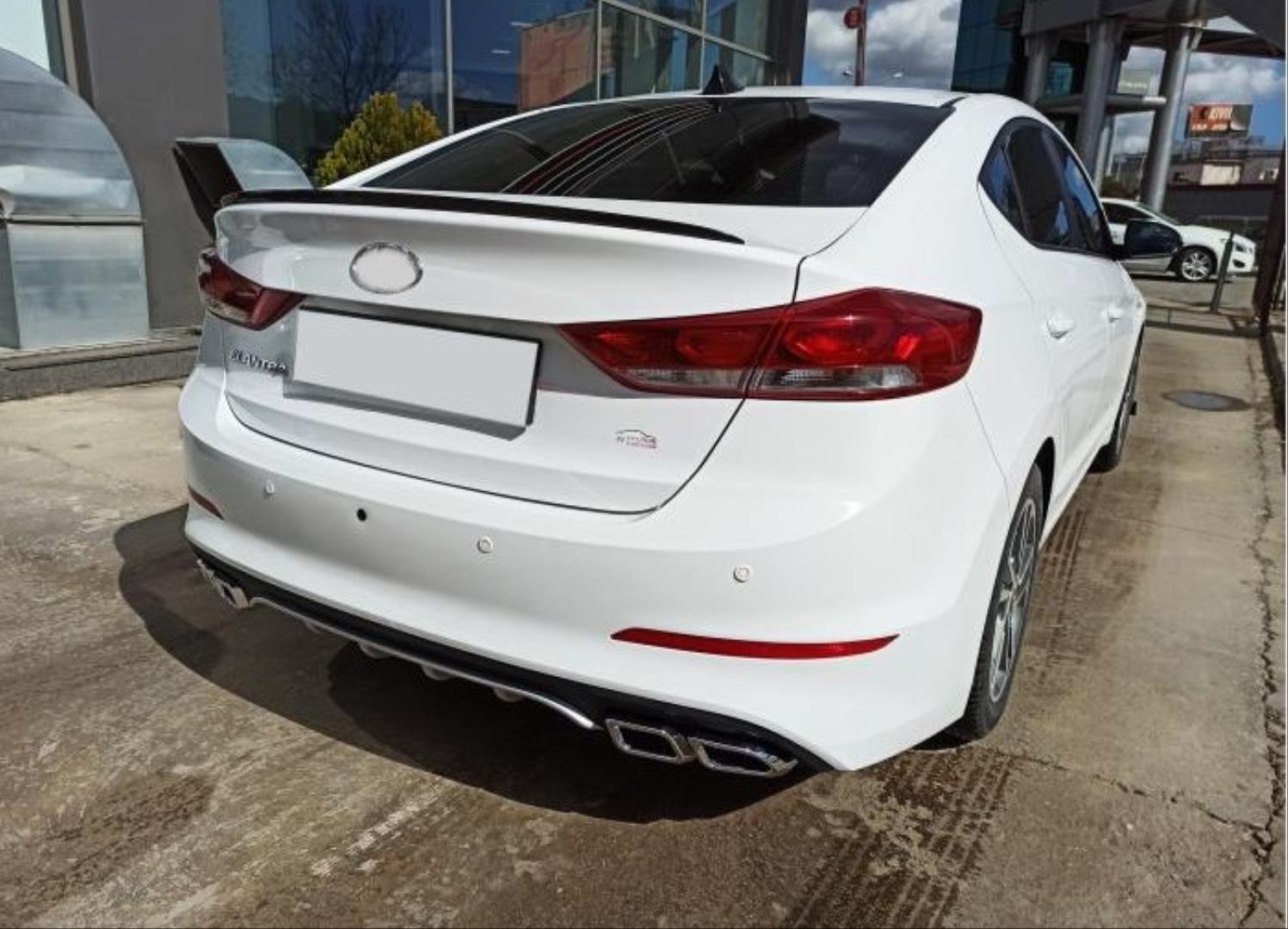ELANTRA 2016-2019 IÇIN UYUMLU 4 EGZOZ SILVER DIFÜZÖR 