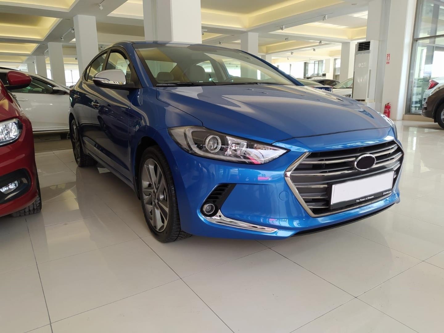 ELANTRA 2016-2019 IÇIN UYUMLU AYNA KAPAGI NIKELAJ