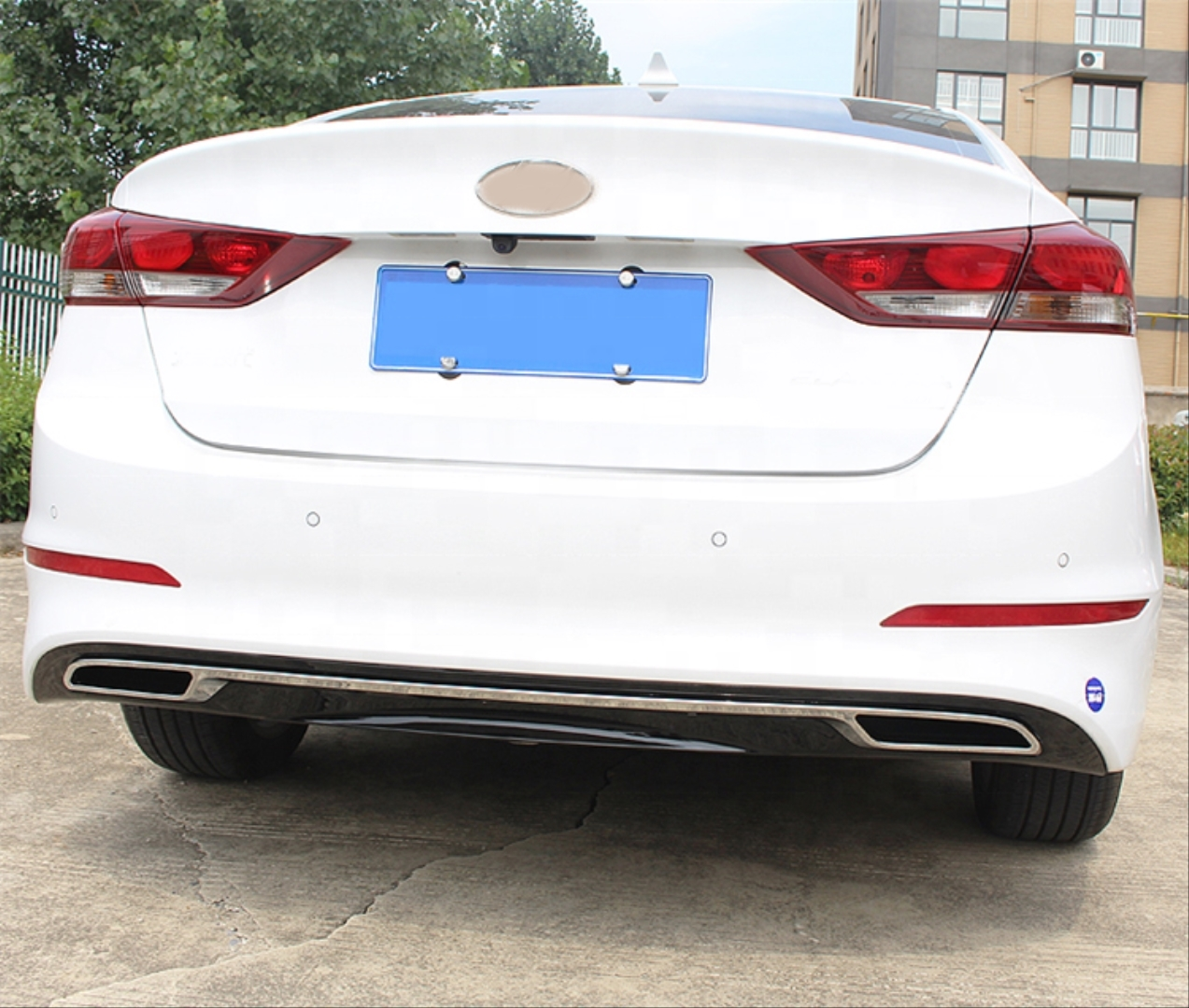 ELANTRA 2016-2019 IÇIN UYUMLU DIFÜZÖR - MERCEDES DIZAYN  