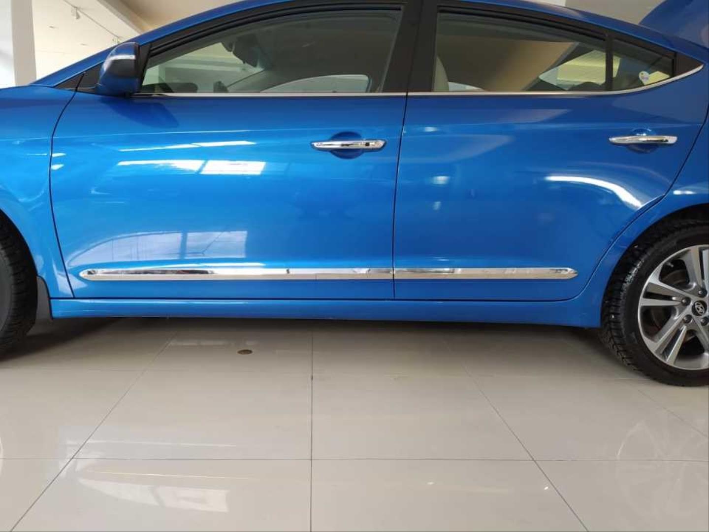 ELANTRA 2016-2019 IÇIN UYUMLU KAPI ÇITASI NIKELAJ