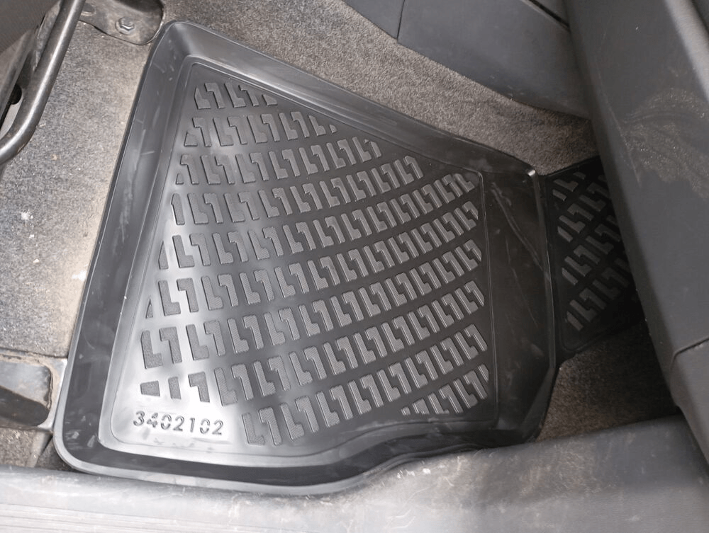 Fiat Fiorino 2007-2019 Havuzlu Paspas | Benzinli