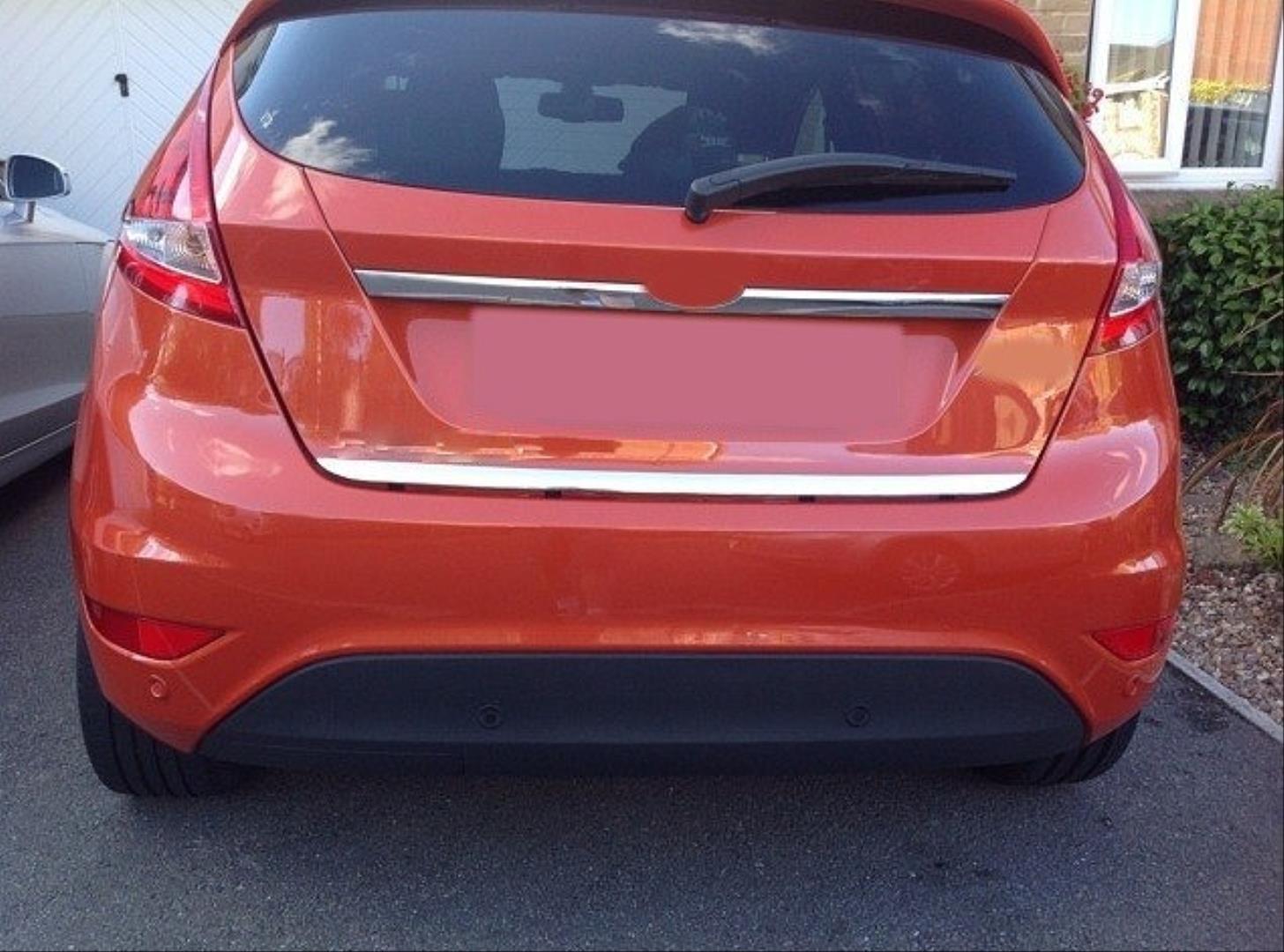 FIESTA IÇIN UYUMLU ARKA BAGAJ ÇITASI HATCHBACK 
