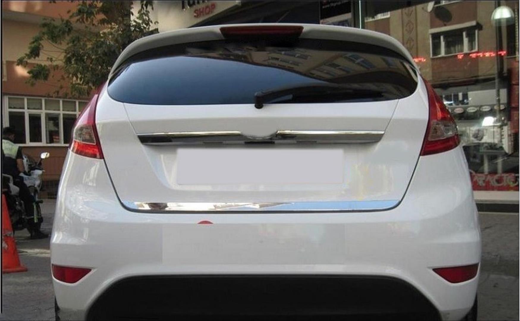 FIESTA IÇIN UYUMLU ARKA BAGAJ ÇITASI HATCHBACK 