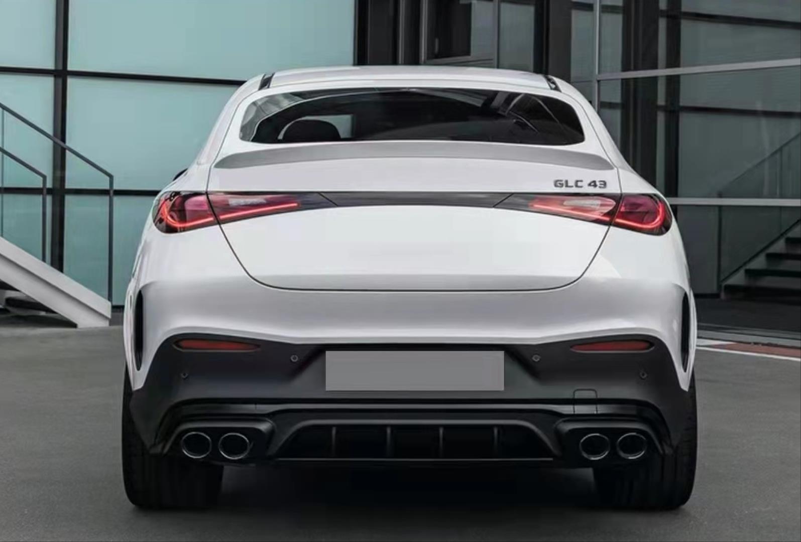 GLC X254 '' COUPE ''2023+ İÇİN GLC43 DİFÜZÖR VE SİYAH EGZOZ SETİ