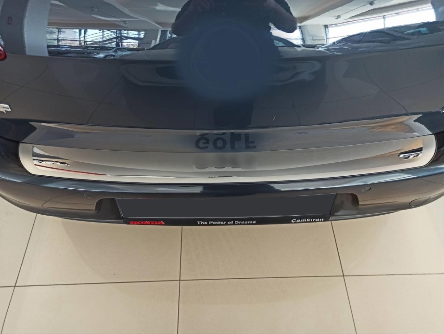 GOLF 7 - 7.5 2013-2020 IÇIN UYUMLU ARKA TAMPON UST KORUMA B DIZAYN