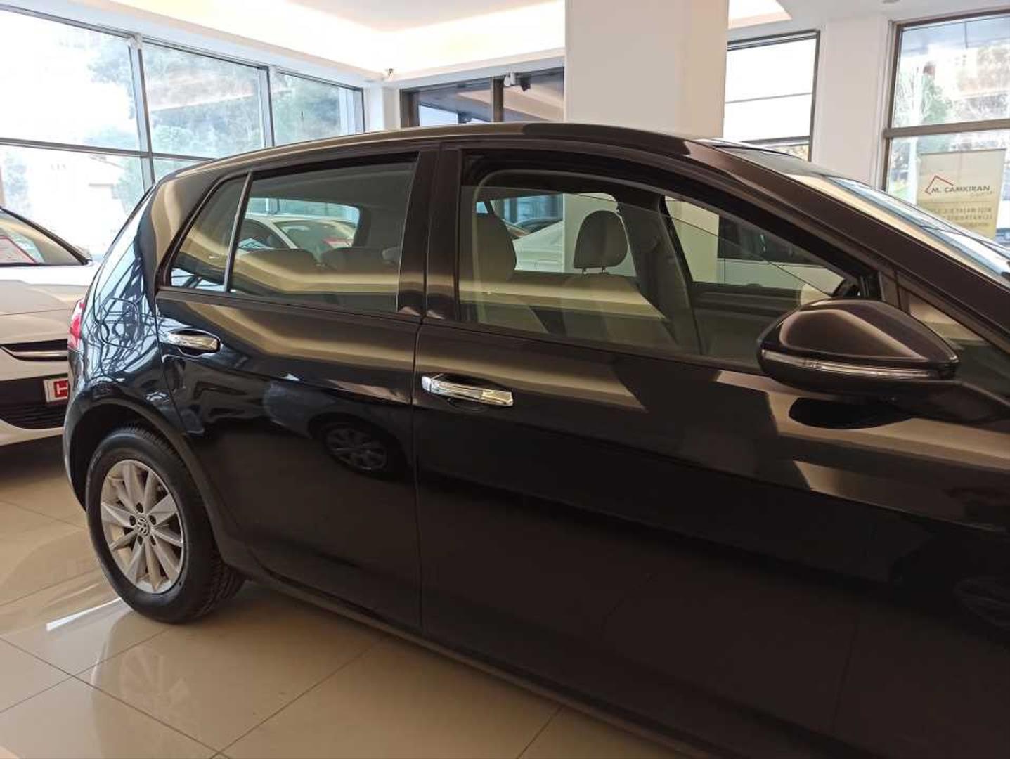 GOLF 7 - 7.5 2013-2020 IÇIN UYUMLU KAPI KOL KAPLAMA 