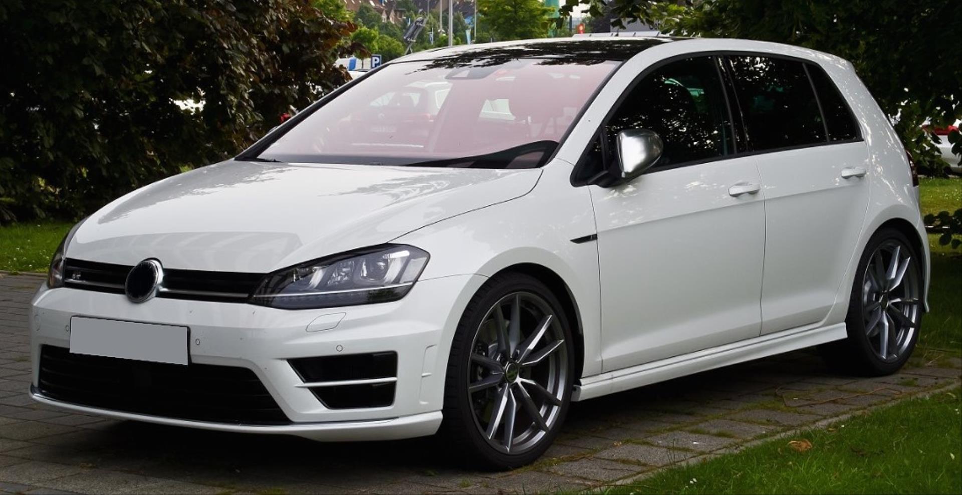 GOLF 7 R20 ON TAMPON  SET 