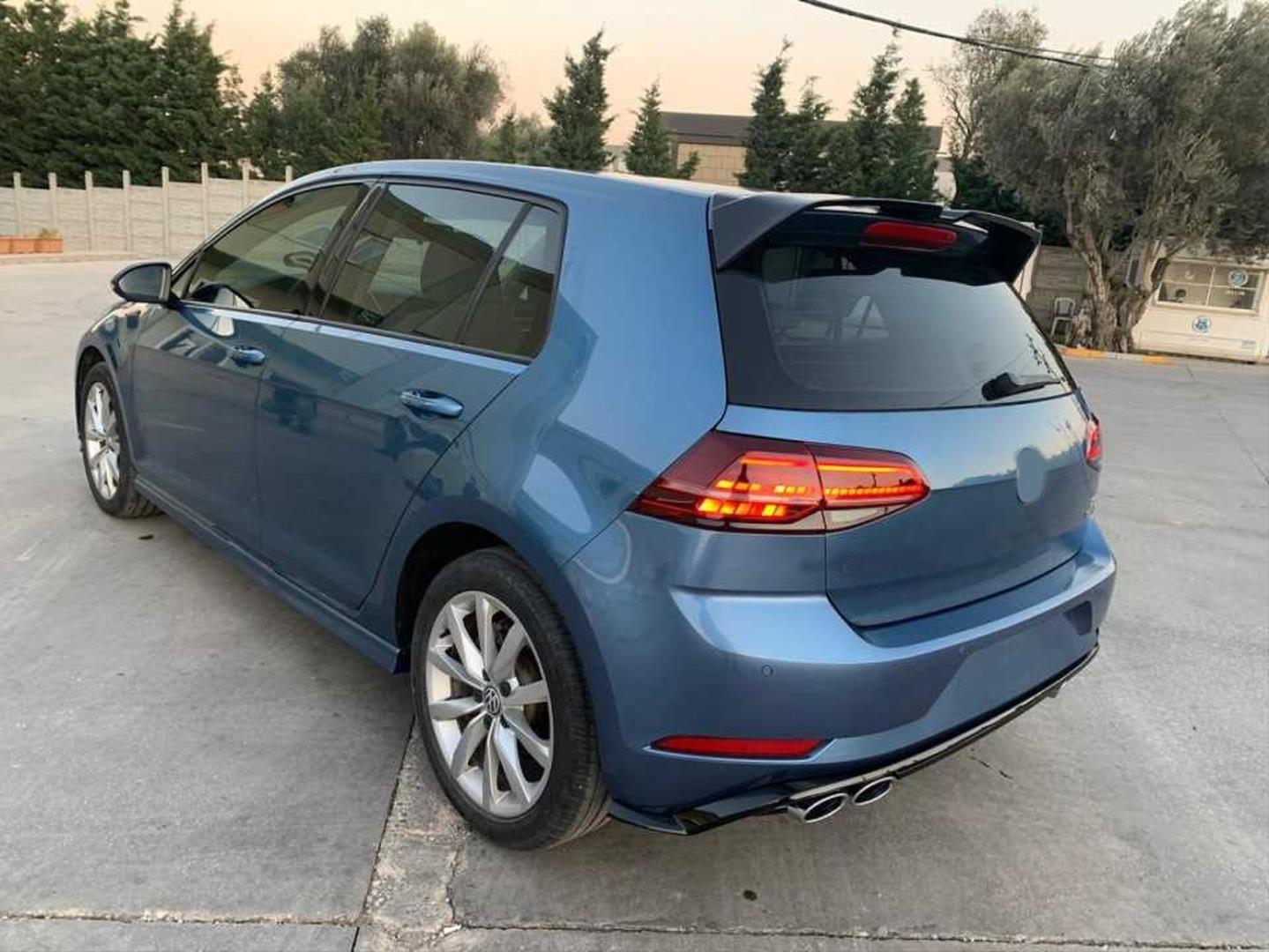 GOLF 7,5 2018-2020 IÇIN UYUMLU R DIFÜZÖR