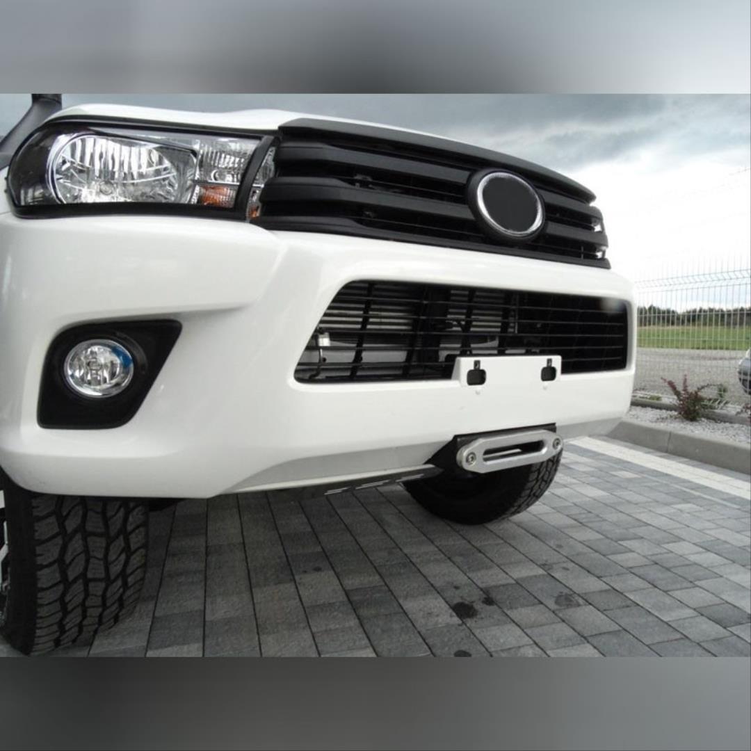 HILUX REVO 2016+ IÇIN UYUMLU  PANJUR - DIZAYN B 