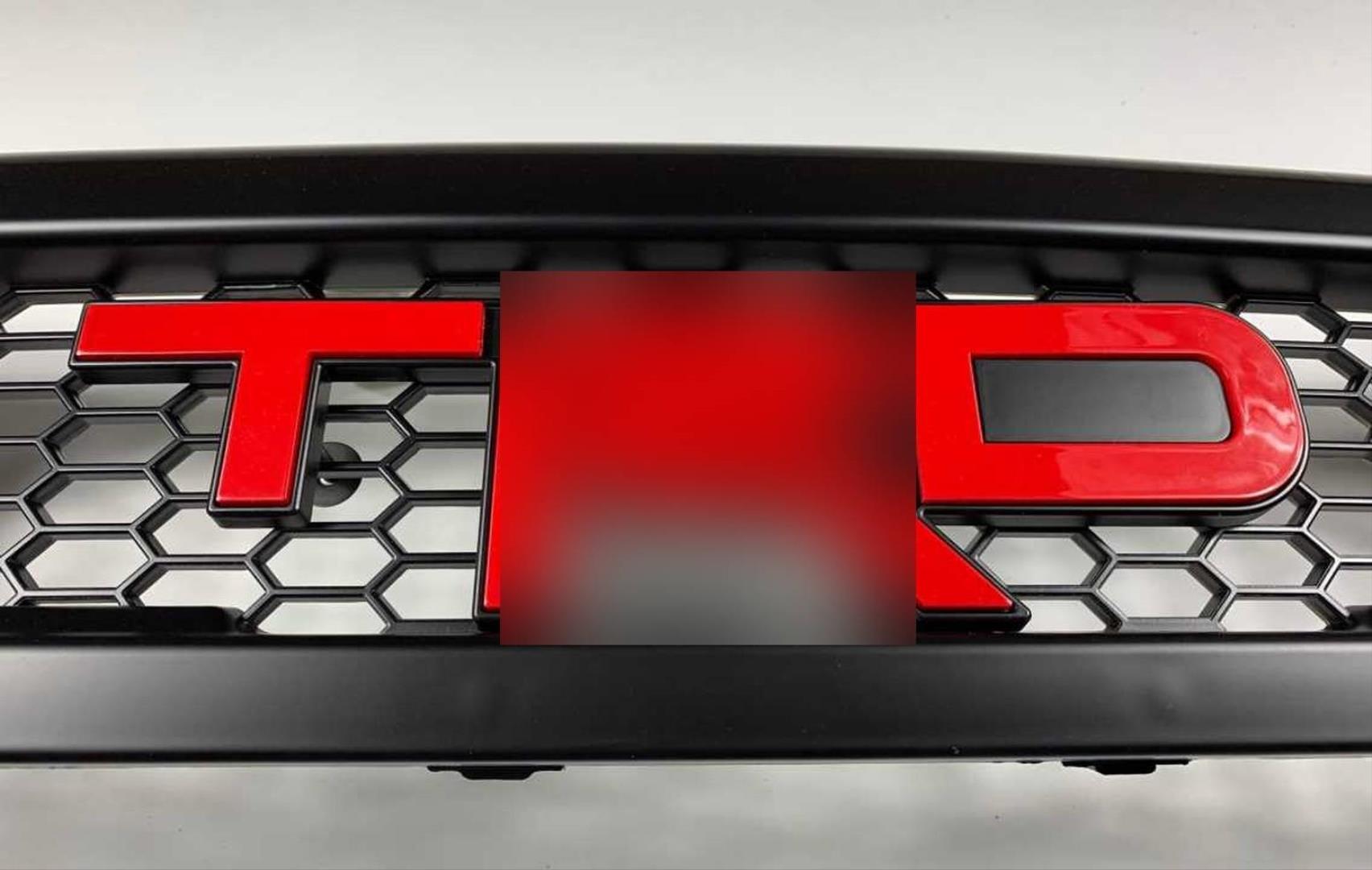 HILUX REVO 2016+ IÇIN UYUMLU  TRD PANJUR 