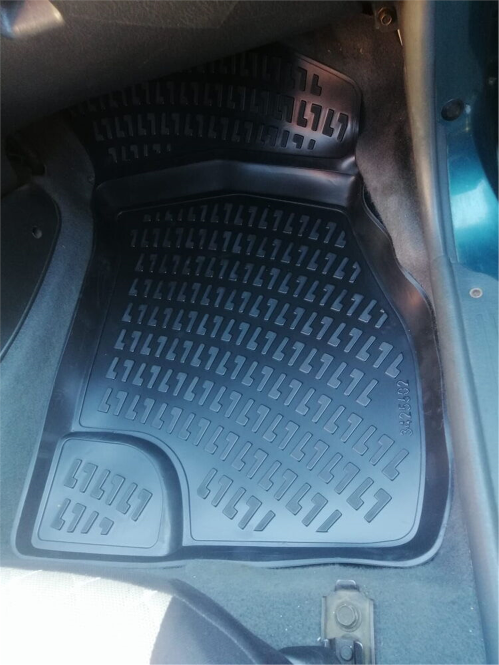 Hyundai Accent 1996-2000 Havuzlu Paspas