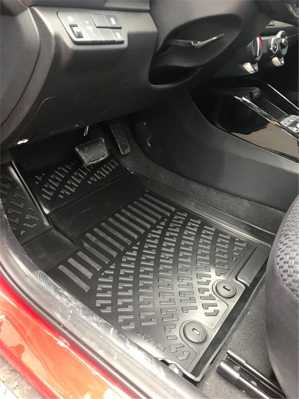 Kia Stonic 2017 Sonrası Havuzlu Paspas
