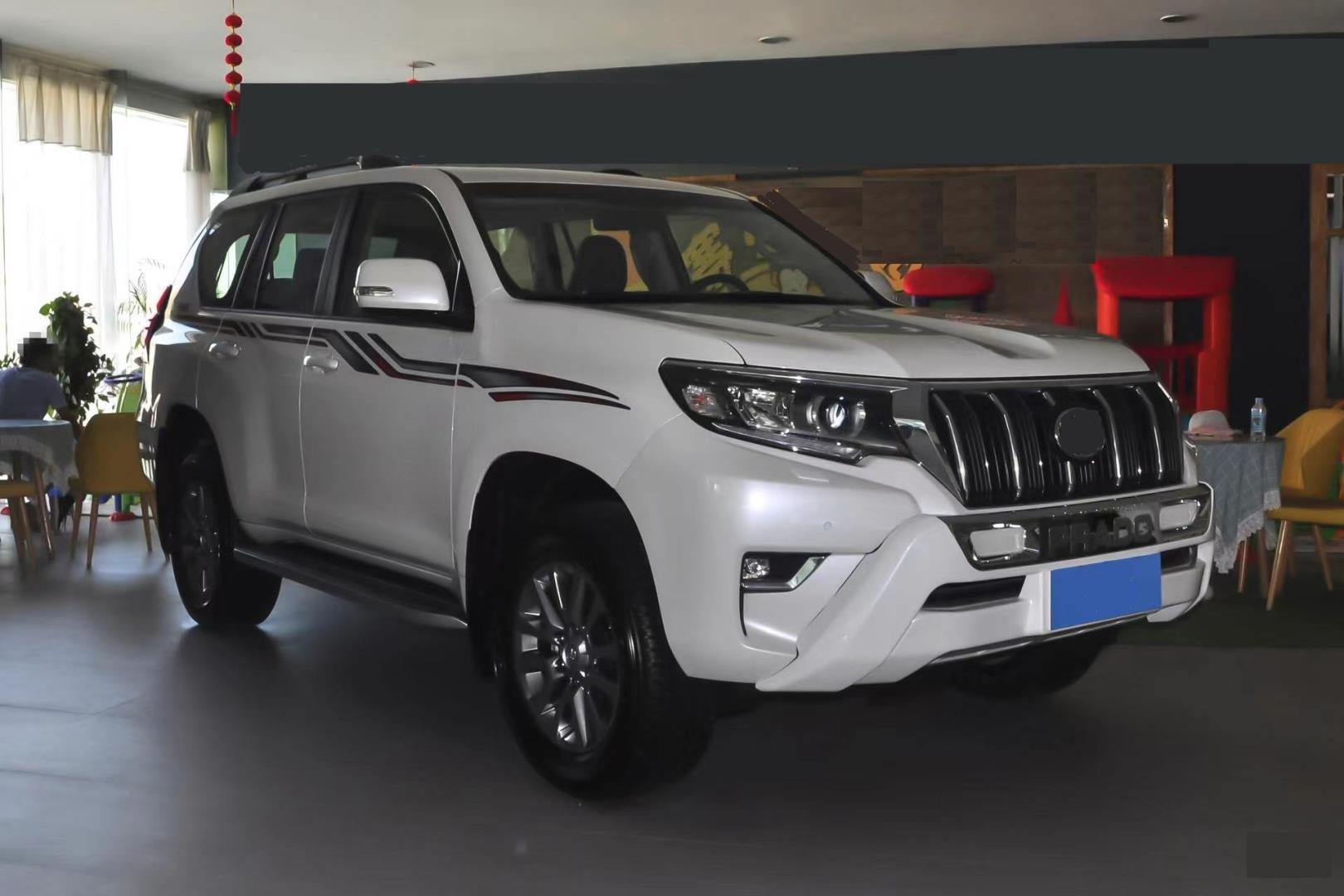 LAND CRUISER PRADO 2014-2017 IÇIN FACELIFT BODY KIT ( 2018+ GÖRÜNÜM) 