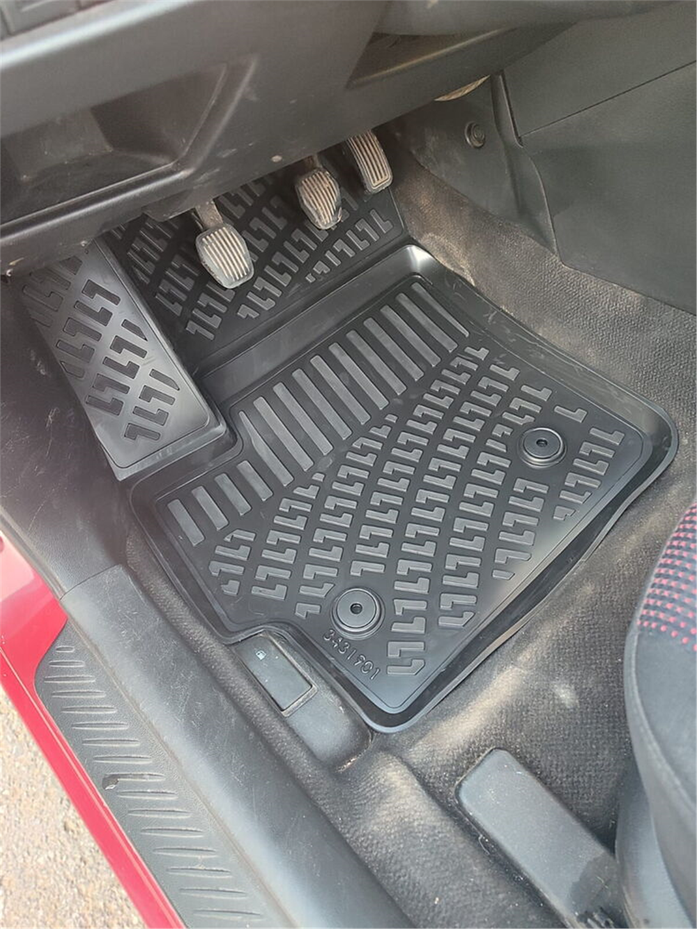 Mazda 3 2003-2009 Havuzlu Paspas