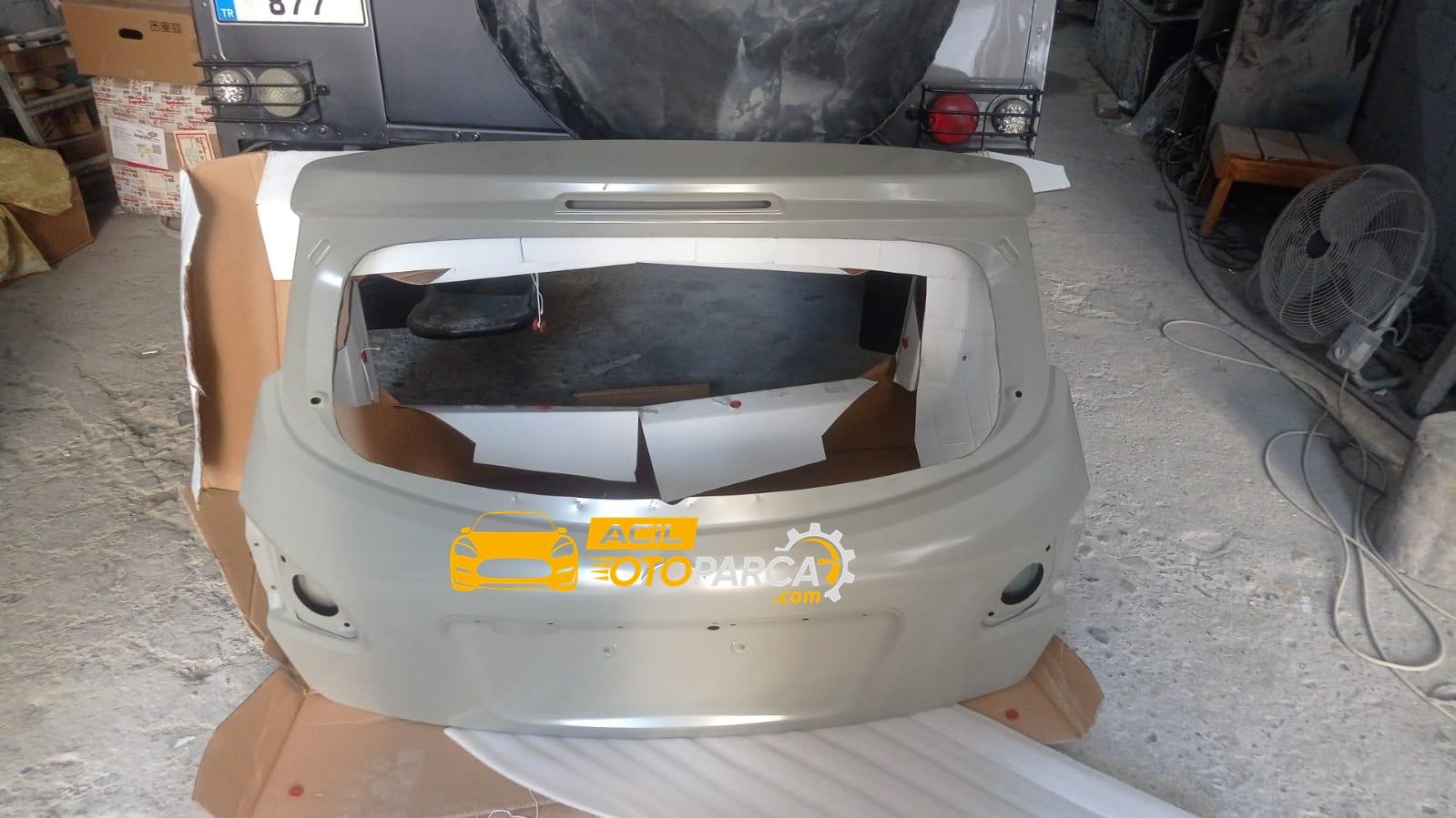 Nissan Qashqai Arka Bagaj Kapaği Komple 2007-2013