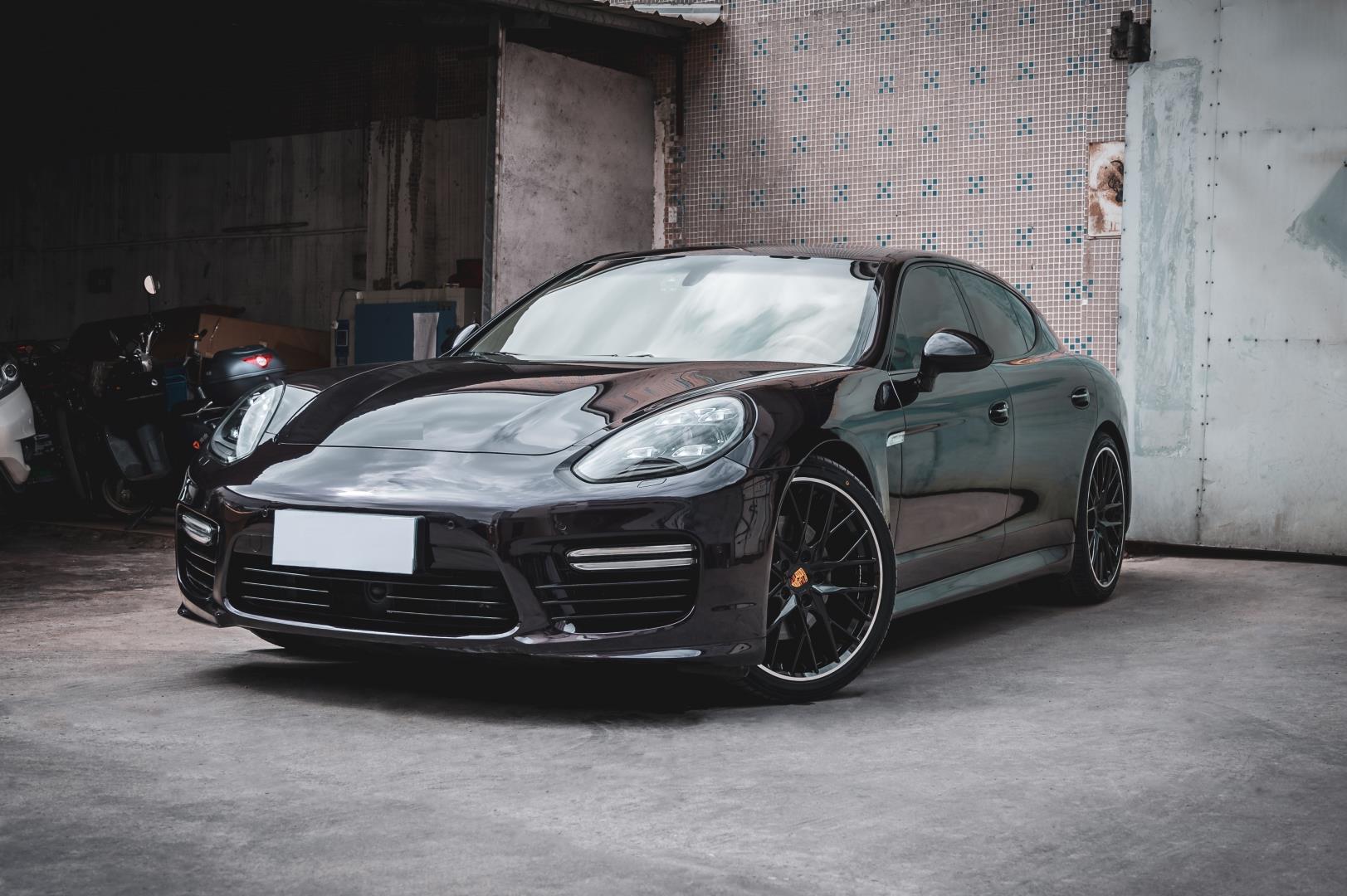 PANAMERA 2011-2013 IÇIN ÖN TAMPON & FAR FACELIFT (MERCEKLI)