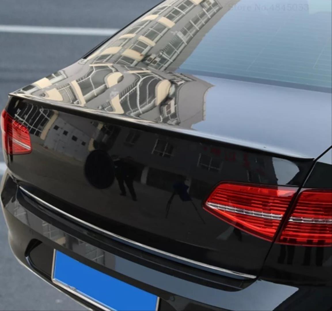 PASSAT B8  IÇIN UYUMLU SPOILER   - PIANO BLACK (PARLAK SIYAH) 