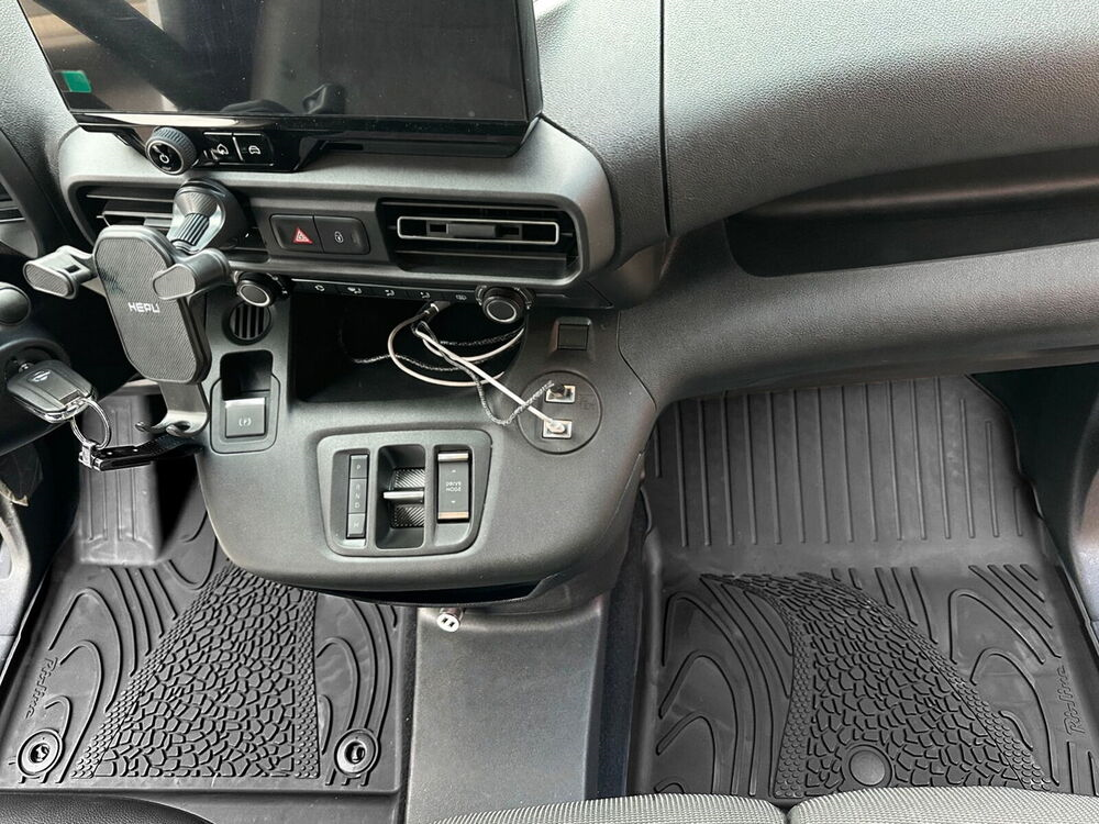 Premium Toyota Proace City Panelvan 2019 Sonrası Havuzlu Paspas