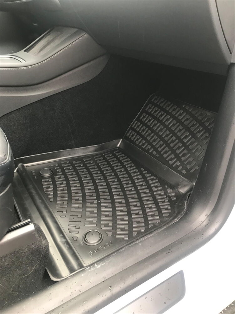 Tesla Model Y 2019-2024 Havuzlu Paspas