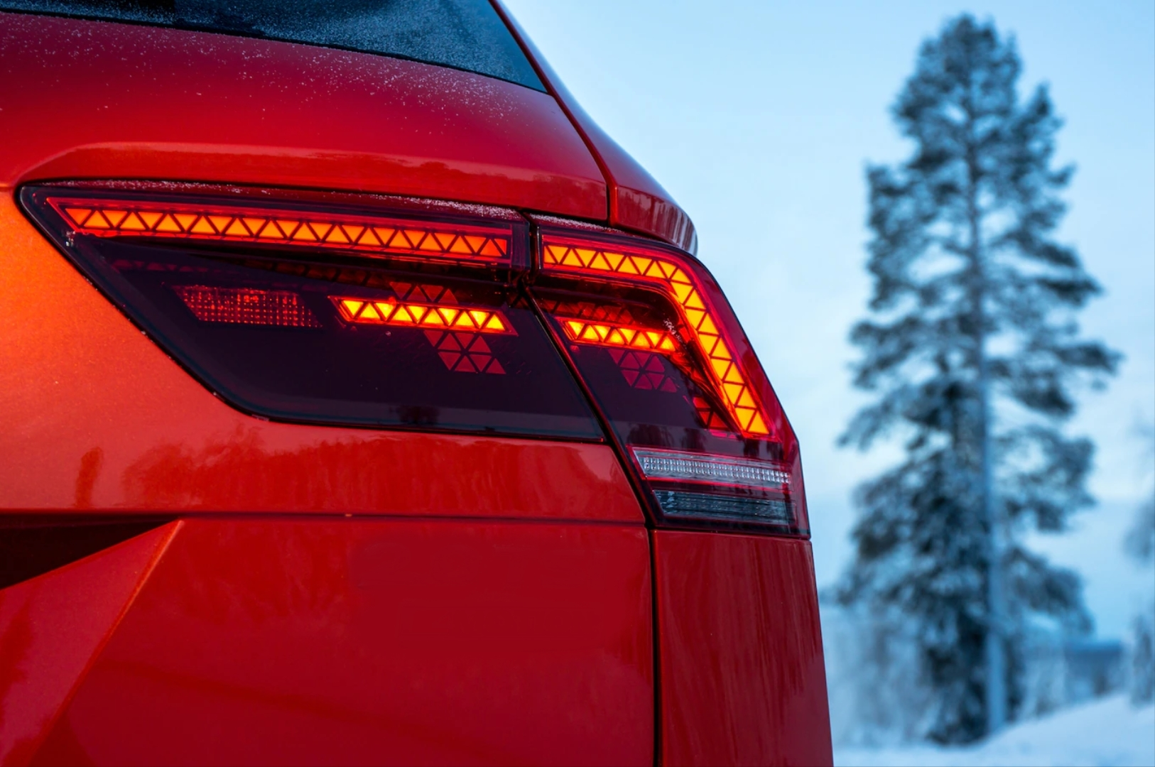 TIGUAN 2016-2021 IÇIN UYUMLU  HIGHLINE LED STOP   