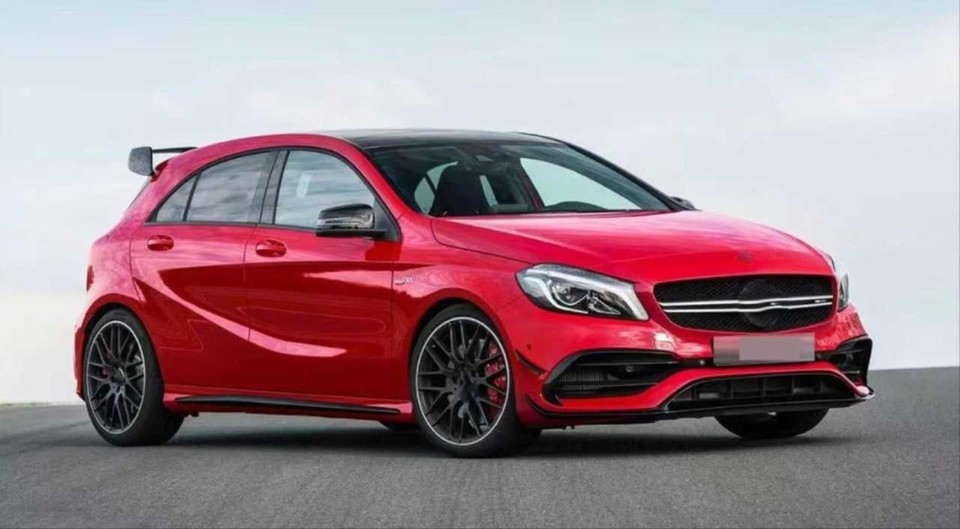 W176 A SERISI  IÇIN UYUMLU A45 AMG FULL BODY KIT (2013-2018) 