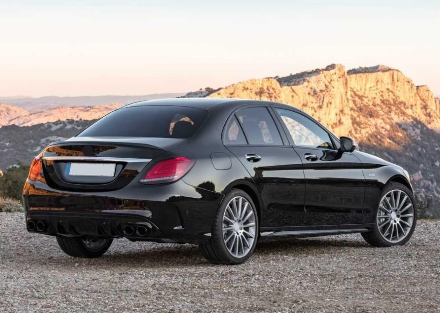 W205 C SERISI IÇIN C43 DIFÜZÖR & EGZOZ SETI (AMG SEDAN)  (SIYAH EGZOZ ILE)