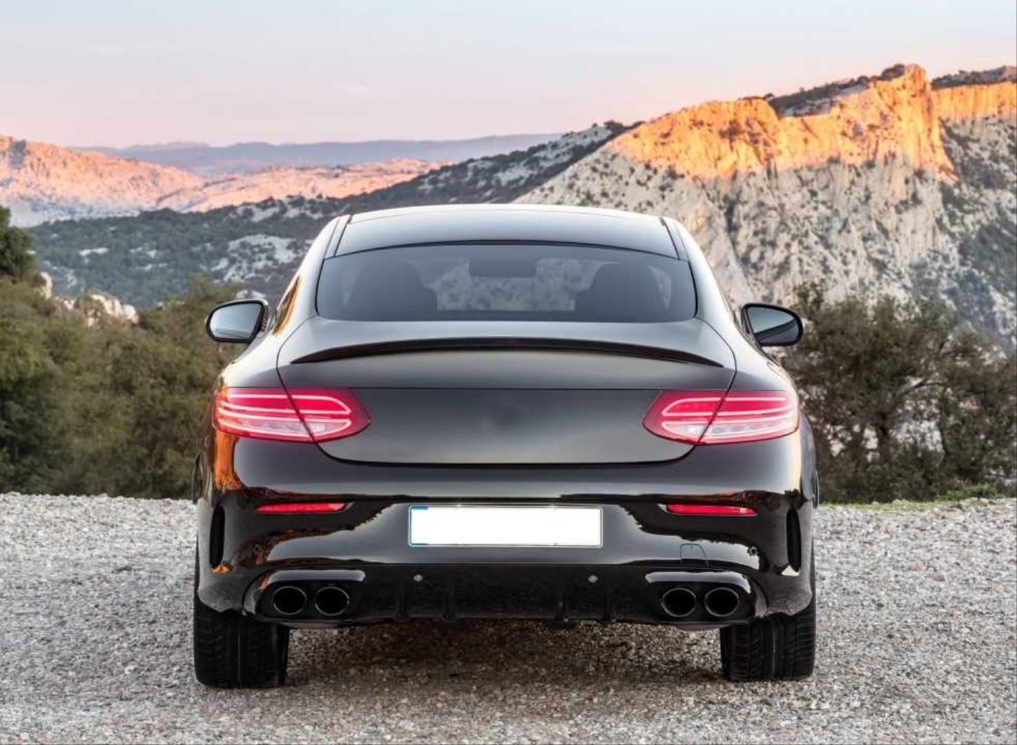W205 COUPE IÇIN C43 DIFÜZÖR & EGZOZ SETI  (SIYAH EGZOZ ILE)