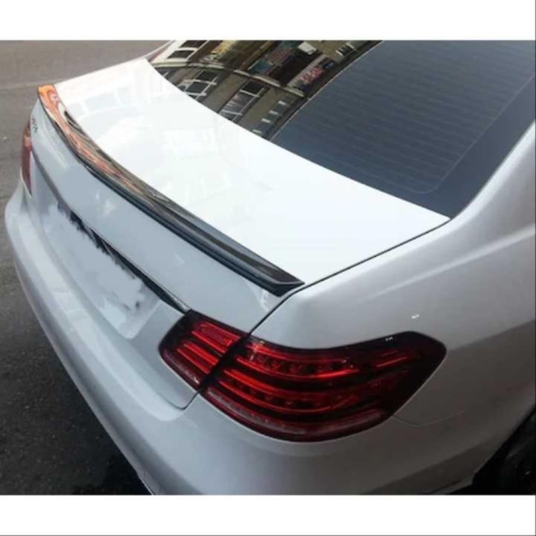 W212(2009-2015) E SERISI SPOILER - PIANO BLACK (PARLAK SIYAH) 