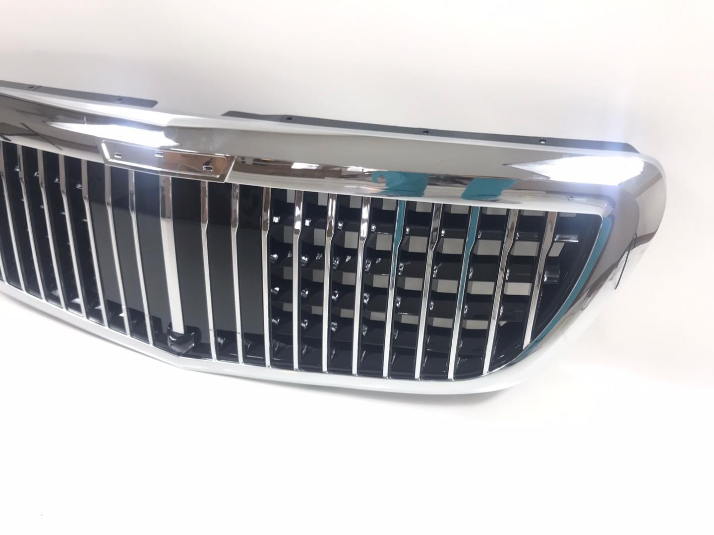 W447 VITO 2014-2021 IÇIN MAYBACH GÖRÜNÜM PANJUR  