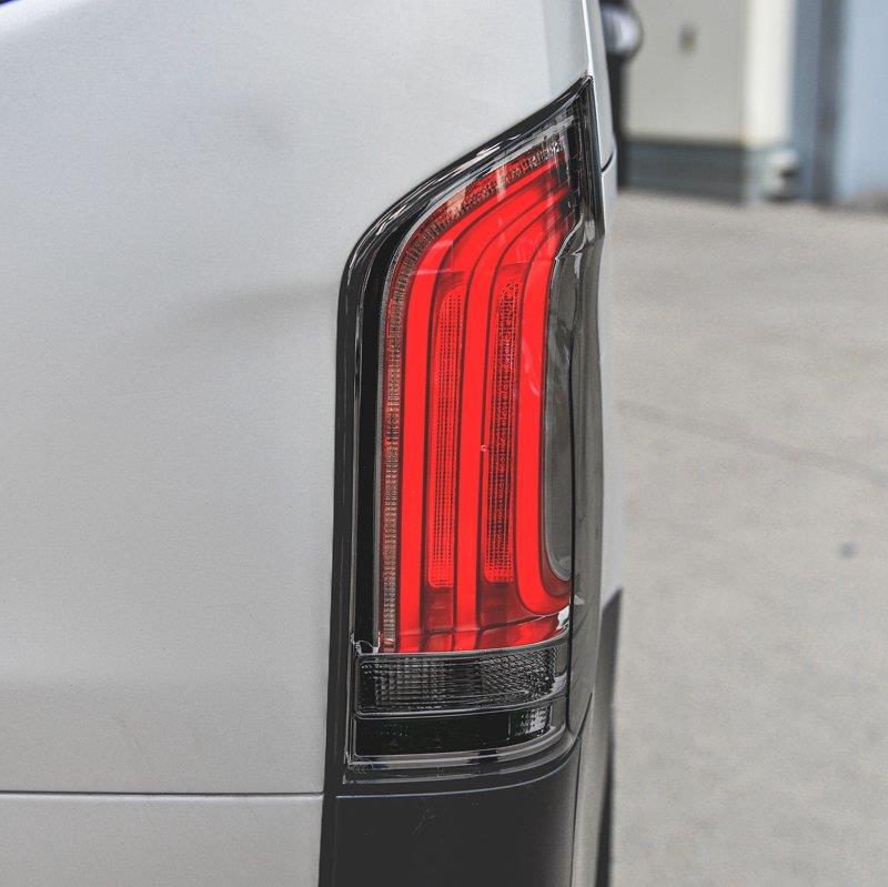 W447 VITO 2015-2019 İÇİN UYUMLU LED STOP - SMOKE 