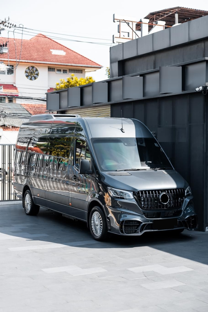 W907 SPRINTER İÇİN UYUMLU GT  ÖN TAMPON & PANJUR 