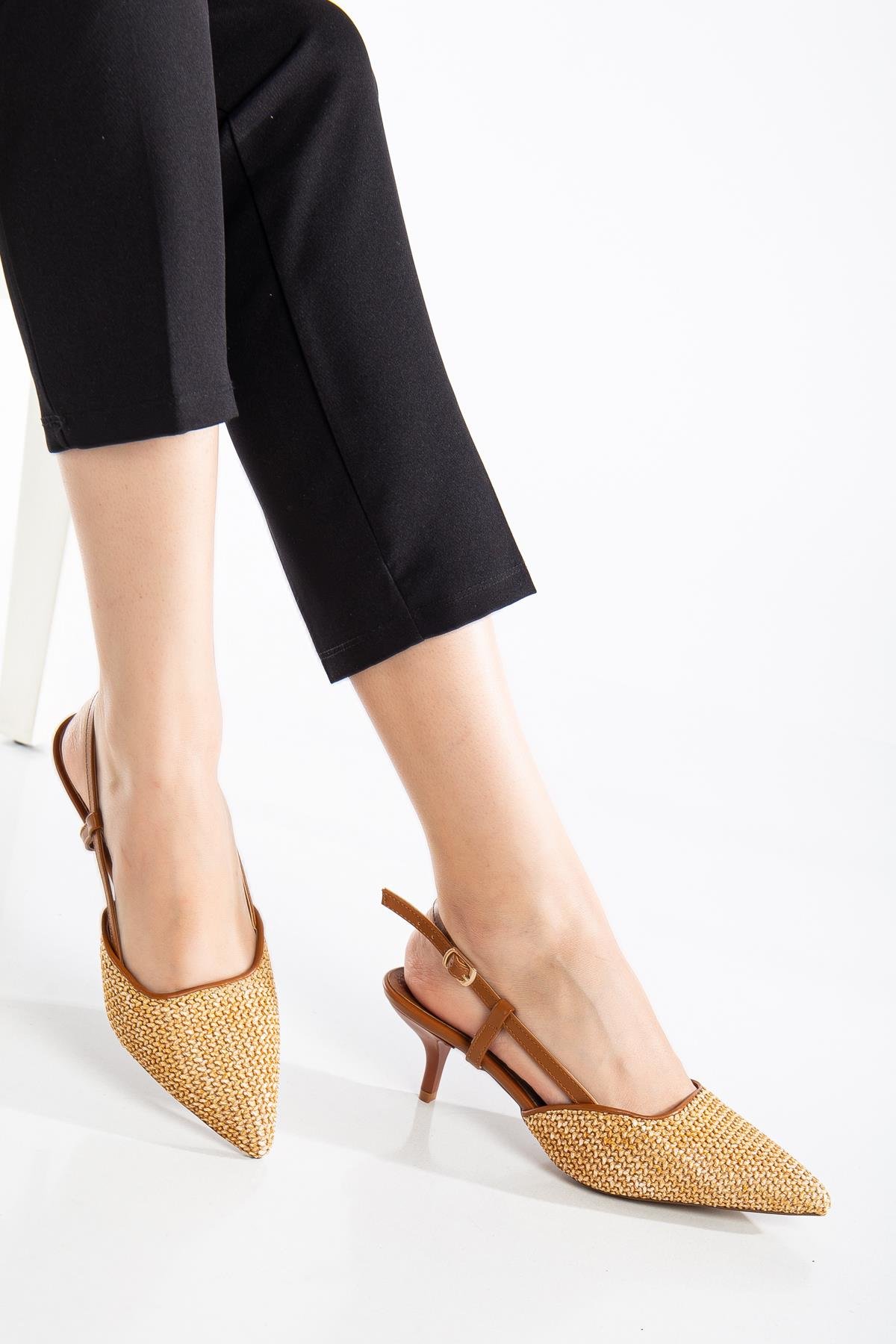 HASIR YAN DİREKLİ KADIN İNCE TOPUKLU AYAKKABITABA